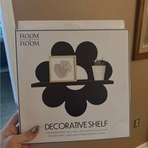 Black flower shelf